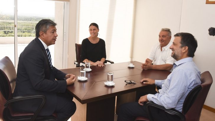 Continúa trabajo conjunto entre Legislatura y Facultad de Economía de la UNCO