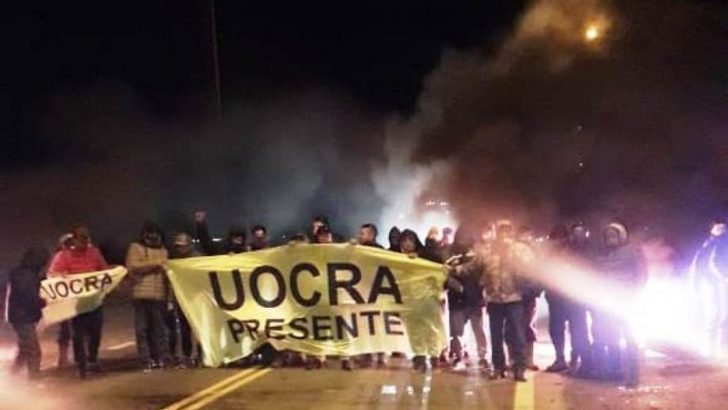 Desocupados de Uocra cortan rutas y accesos en varios puntos de la provincia