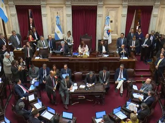 El kirchnerismo buscará dar hoy el primer paso en el Senado para ampliar la Corte Suprema