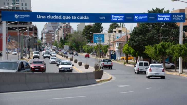 Neuquén: En un año y medio se incrementó en un 12% el volumen de vehículos que ingresan a la ciudad